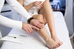 règles et méthodes de traitement des varices dans les jambes